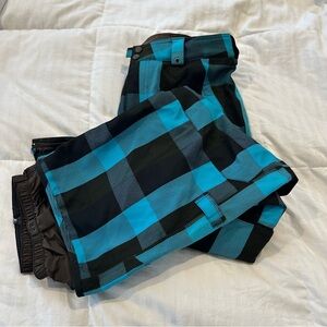 Burton’s men’s medium cargo Blue, brown and Black Plaid snowboarding pants